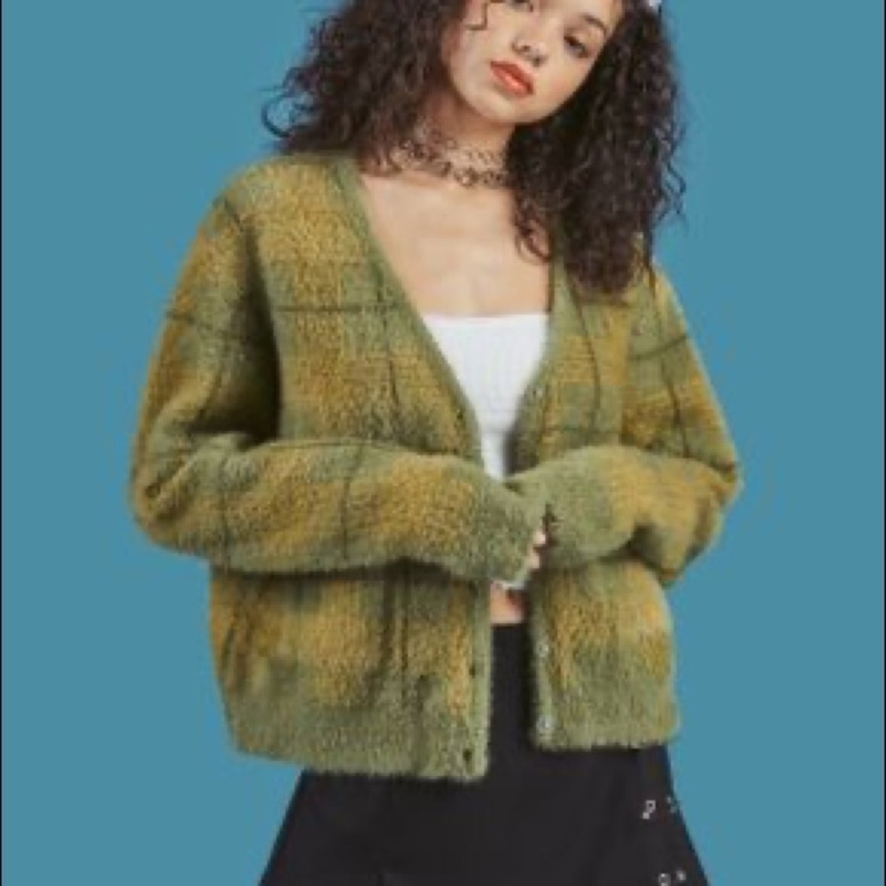 Unif TY Cardigan in plaid green